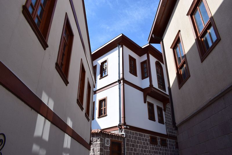 Restaurierte Holzhäuser in Hamamönü