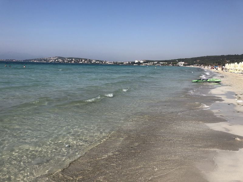 Der lange Sandstrand von Ilıca